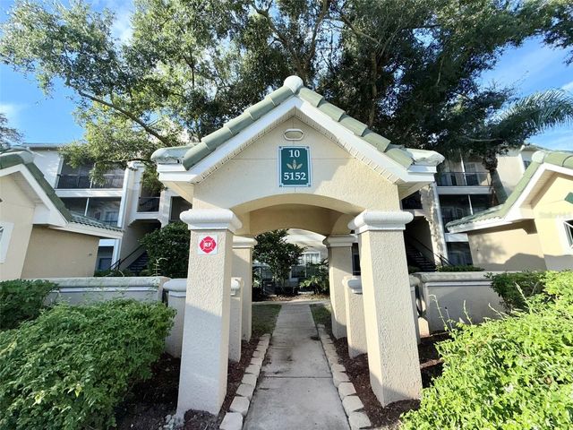 5152 NORTHRIDGE ROAD 302, Sarasota, FL 34238