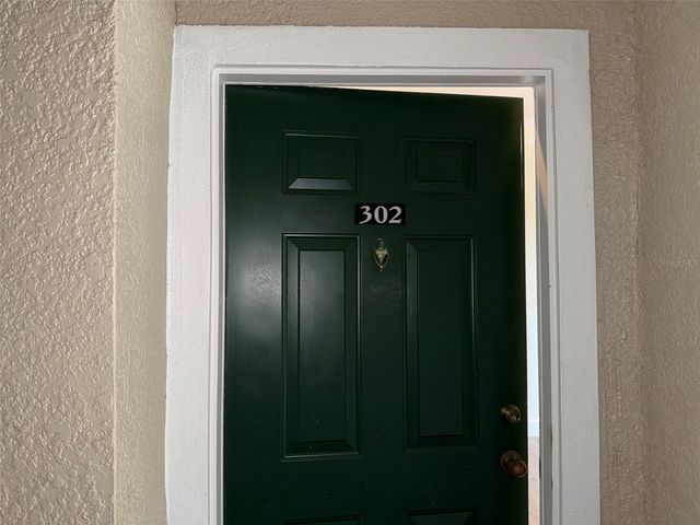 5152 NORTHRIDGE ROAD 302, Sarasota, FL 34238