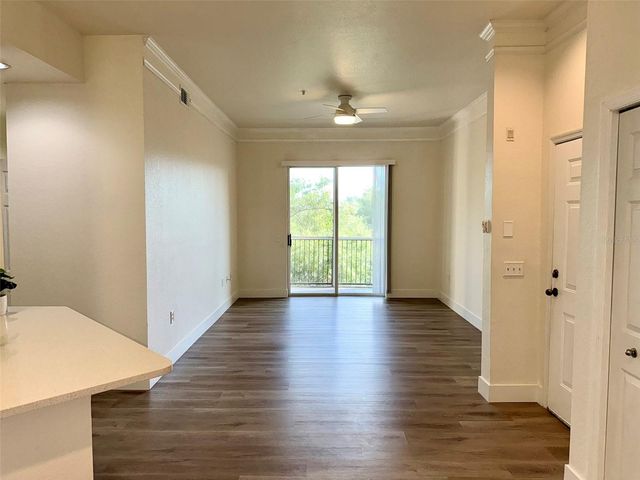 5152 NORTHRIDGE ROAD 302, Sarasota, FL 34238