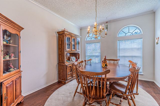 1018 Sumner Drive, Mesquite, TX 75149