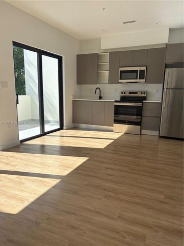 85 NE 55th St 4, Miami, FL 33137