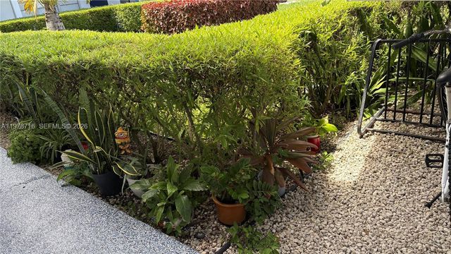 98 E Westbury E 98, Deerfield Beach, FL 33442