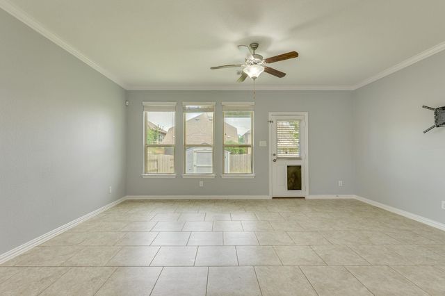 2701 Auburn Chestnut LN, Pflugerville, TX 78660