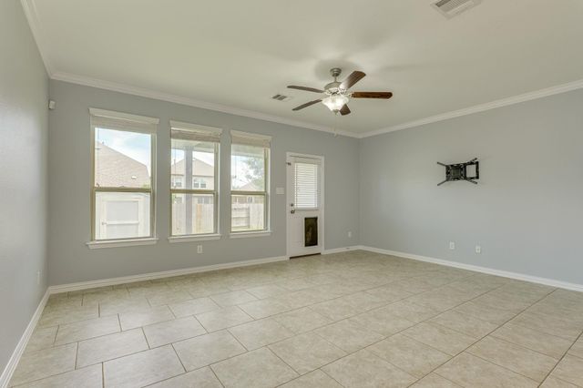 2701 Auburn Chestnut LN, Pflugerville, TX 78660