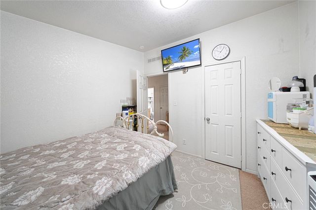 1401 W 9th 103, Pomona, CA 91766
