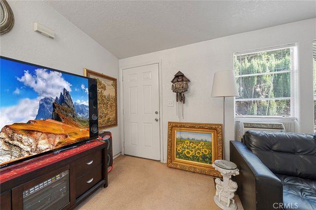 1401 W 9th 103, Pomona, CA 91766