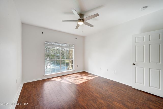 10961 BURNT MILL Road 824, Jacksonville, FL 32256