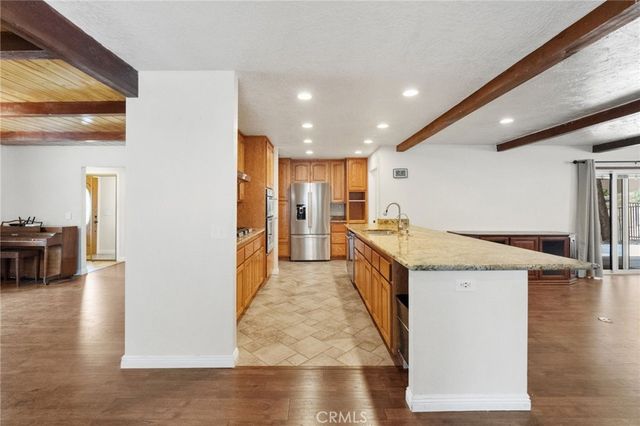 1197 Oriole, Wrightwood, CA 92397