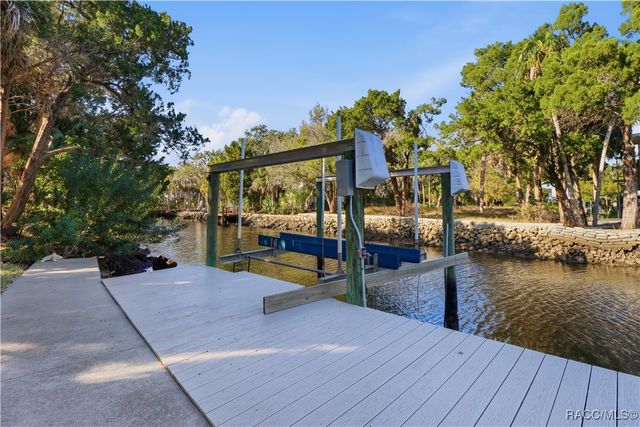 12123 W Bald Eagle Court, Crystal River, FL 34429