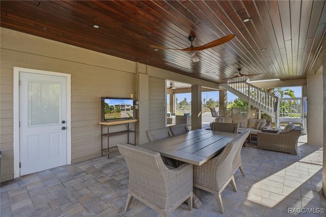 12123 W Bald Eagle Court, Crystal River, FL 34429