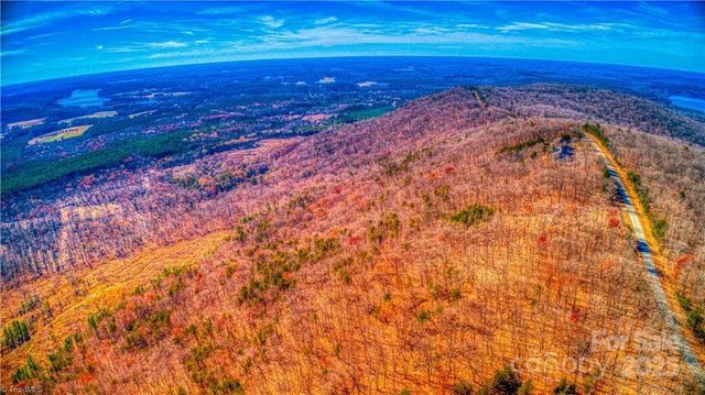 1644 Sierra Trace Road, Denton, NC 27239