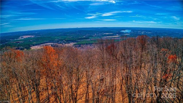 1644 Sierra Trace Road, Denton, NC 27239