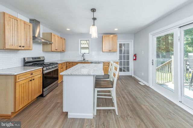 220 E WILLIAMS AVE, Barrington, NJ 08007