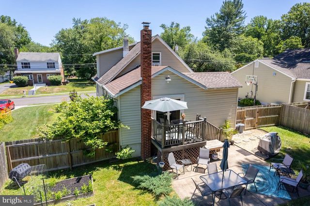 220 E WILLIAMS AVE, Barrington, NJ 08007