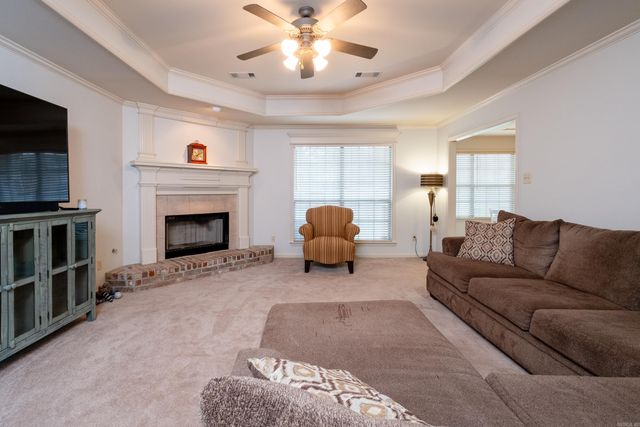 7328 W Ridge Circle, Sherwood, AR 72120