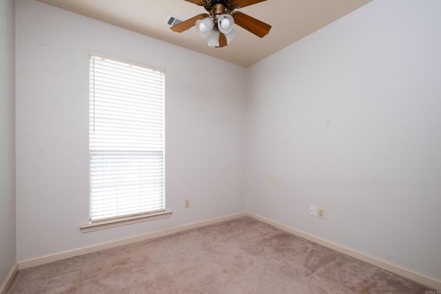 7328 W Ridge Circle, Sherwood, AR 72120
