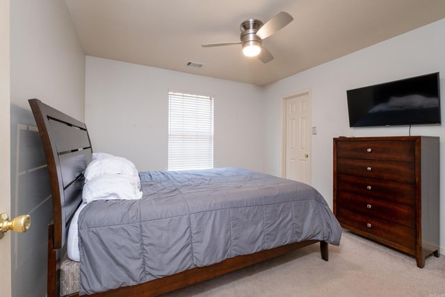 7328 W Ridge Circle, Sherwood, AR 72120