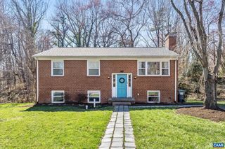 2310 WAYNE AVE, Charlottesville, VA 22901