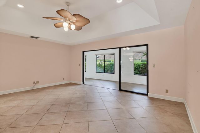 11453 SHADY OAKS Lane, North Palm Beach, FL 33408
