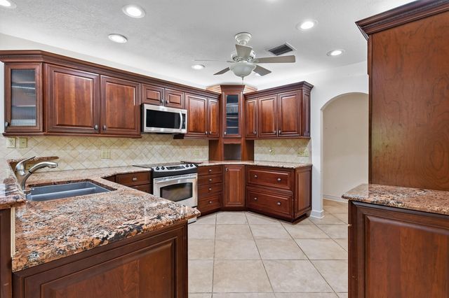 11453 SHADY OAKS Lane, North Palm Beach, FL 33408