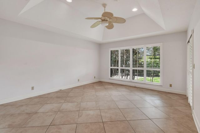 11453 SHADY OAKS Lane, North Palm Beach, FL 33408