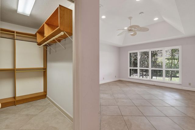 11453 SHADY OAKS Lane, North Palm Beach, FL 33408