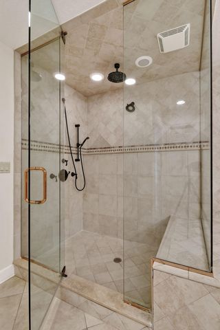 11453 SHADY OAKS Lane, North Palm Beach, FL 33408
