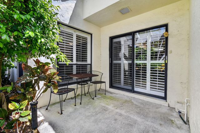 11453 SHADY OAKS Lane, North Palm Beach, FL 33408