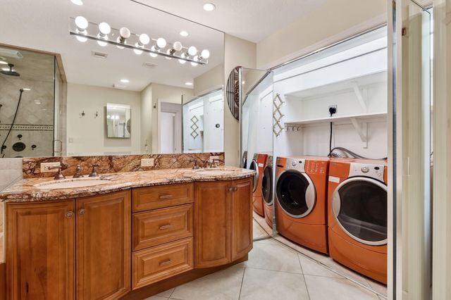 11453 SHADY OAKS Lane, North Palm Beach, FL 33408