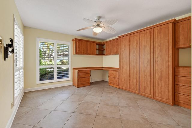 11453 SHADY OAKS Lane, North Palm Beach, FL 33408