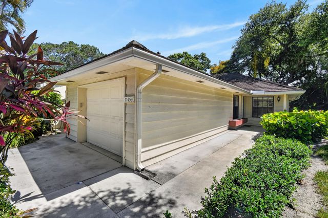 11453 SHADY OAKS Lane, North Palm Beach, FL 33408