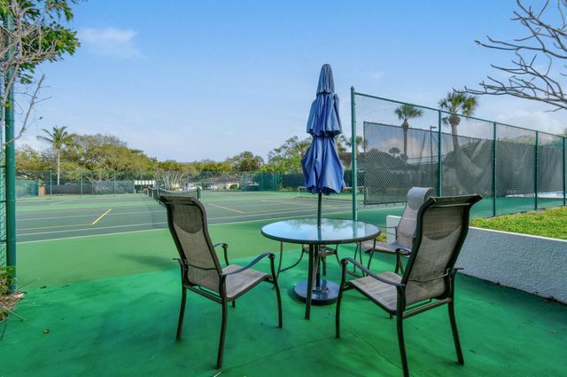 11453 SHADY OAKS Lane, North Palm Beach, FL 33408