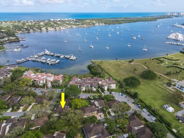 11453 SHADY OAKS Lane, North Palm Beach, FL 33408