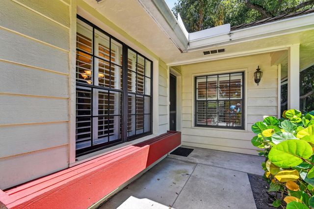 11453 SHADY OAKS Lane, North Palm Beach, FL 33408