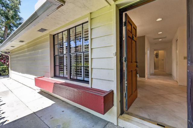 11453 SHADY OAKS Lane, North Palm Beach, FL 33408