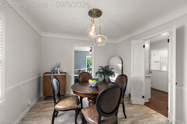 488 Bournemouth Road, Grosse Pointe Farms, MI 48236