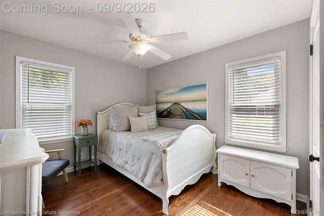 488 Bournemouth Road, Grosse Pointe Farms, MI 48236