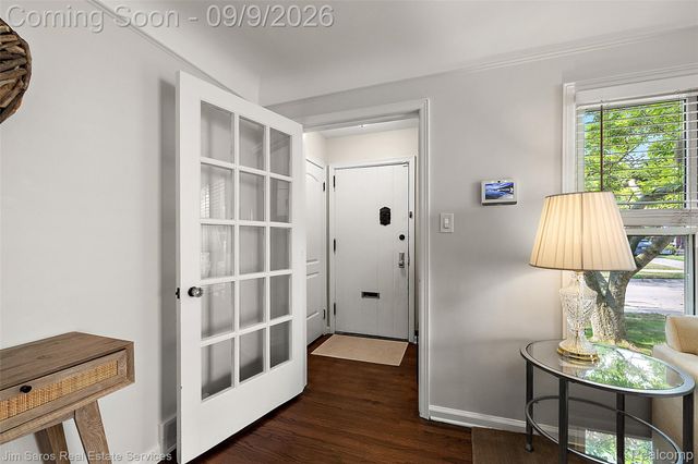 488 Bournemouth Road, Grosse Pointe Farms, MI 48236