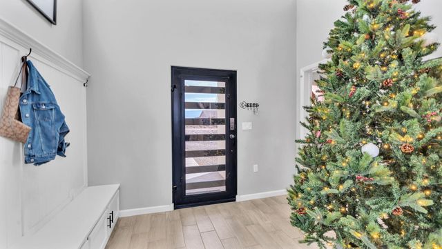 125 2nd Street NE, Rio Rancho, NM 87124