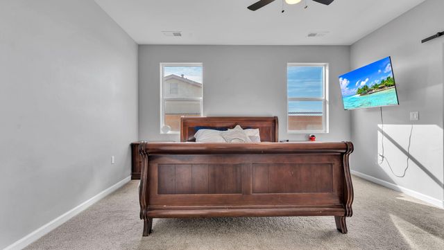 125 2nd Street NE, Rio Rancho, NM 87124