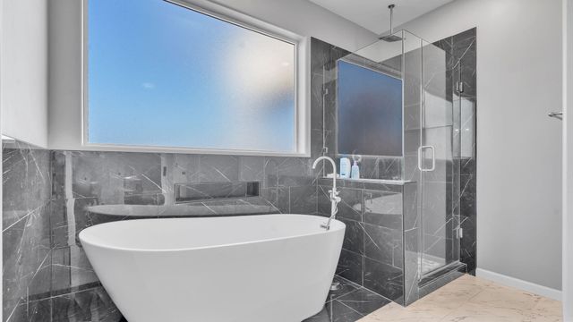 125 2nd Street NE, Rio Rancho, NM 87124