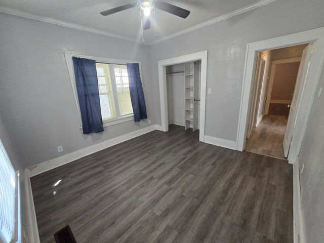 1412 E 2nd Ave, Winfield, KS 67156