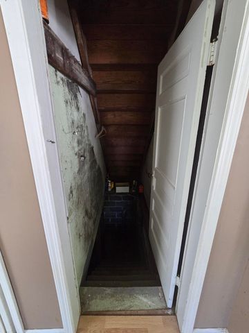 1412 E 2nd Ave, Winfield, KS 67156