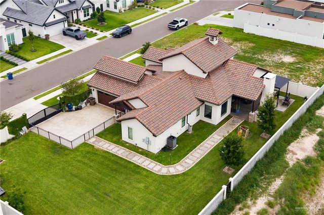 2717 Duke Drive, Edinburg, TX 78539