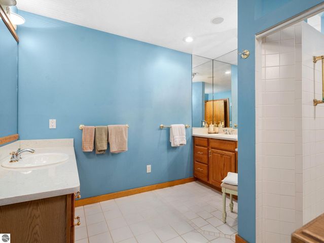 6530 Mission Ridge, Traverse City, MI 49686