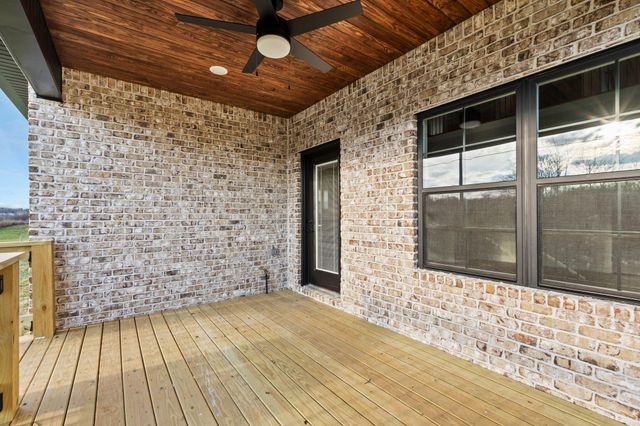 1509 Chardonnay Way, Berea, KY 40403