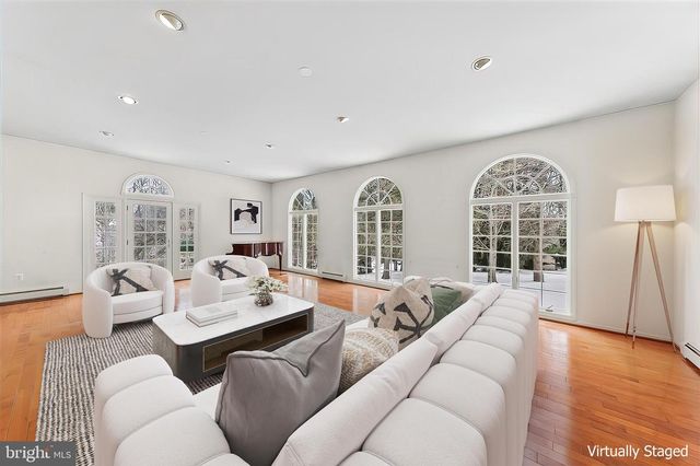 116 DEER PATH, Chadds Ford, PA 19317