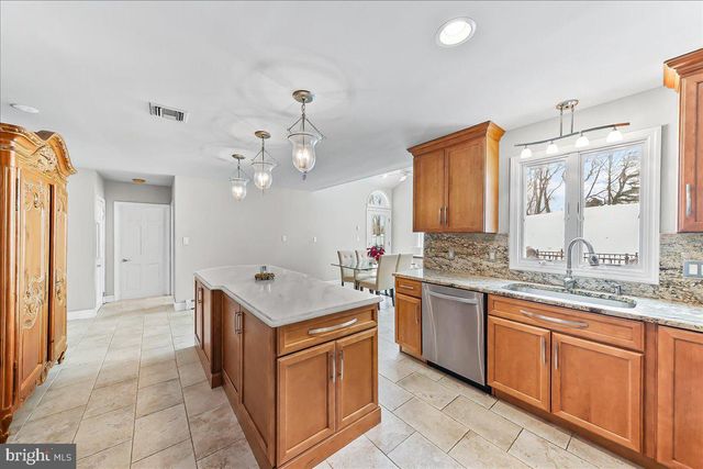 116 DEER PATH, Chadds Ford, PA 19317