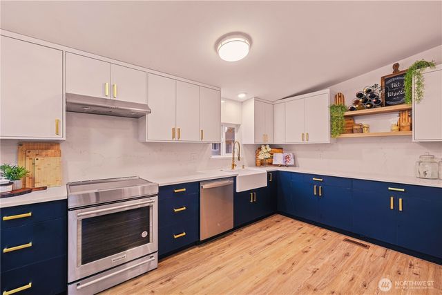 10701 Holly Drive, Everett, WA 98204