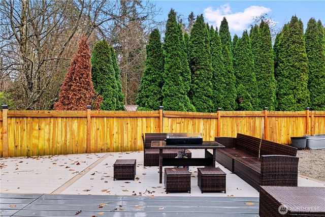 10701 Holly Drive, Everett, WA 98204